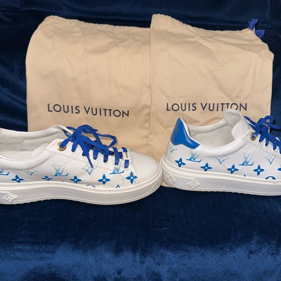 Louis Vuitton Time Out Sneaker in blue. Size 38. - Picture 6 of 8